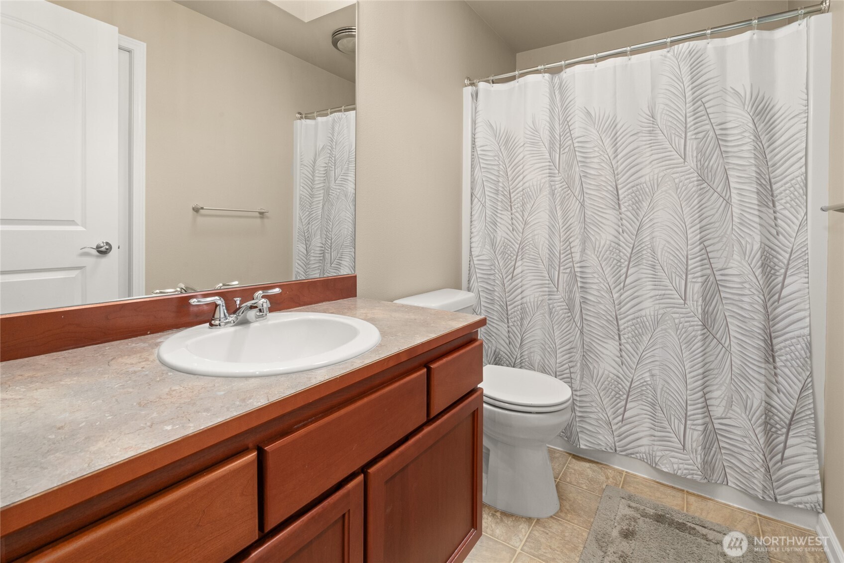 7803 218th Street Southwest, Unit D Edmonds, WA 98026 - Photo 29 of 37 Gallery Image 29
