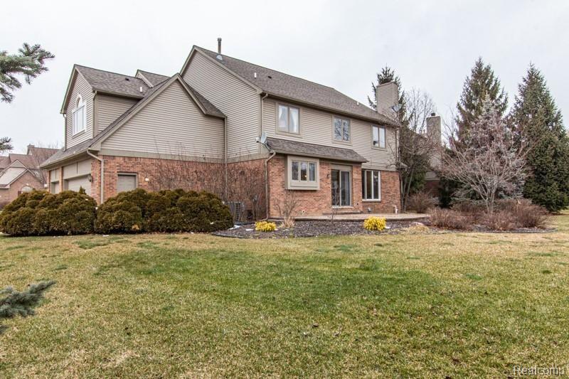47955 Pavillon Road Canton, MI 48188 - Photo 5 of 53