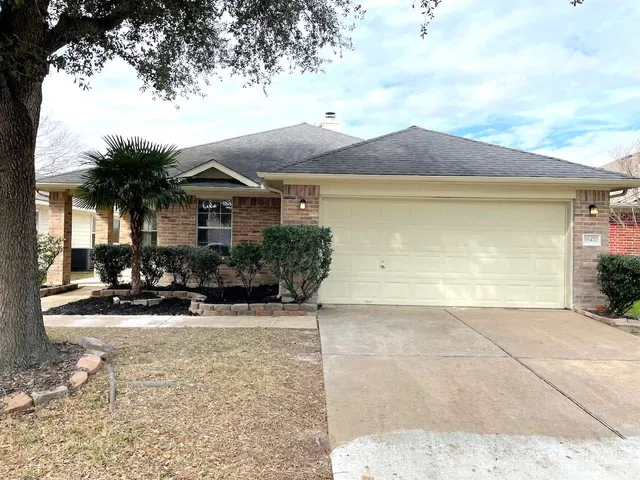 $1,735 | 19470 Tahoka Springs Drive, Katy, TX 77449