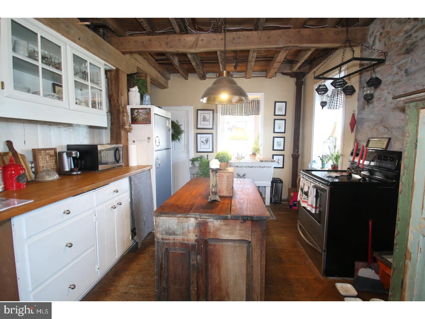 3045 Big Road Zieglerville, PA 19492 - Photo 4 of 16 Kitchen