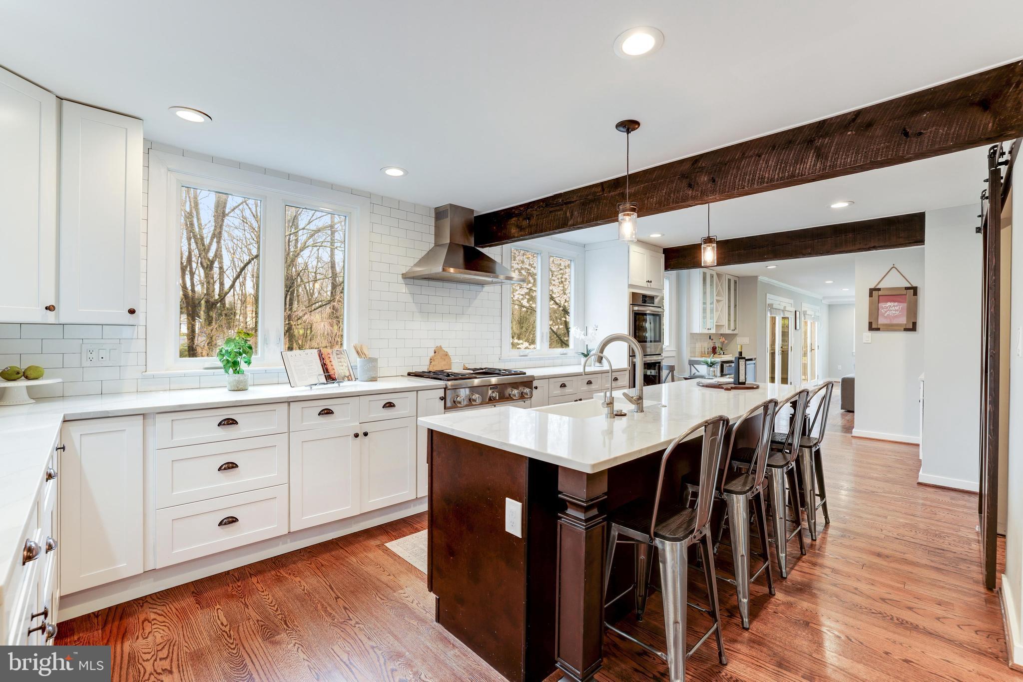 2223 Hunter Mill Road Vienna, VA 22181 - Photo 12 of 67