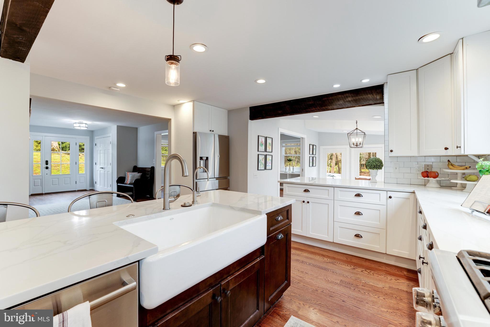 2223 Hunter Mill Road Vienna, VA 22181 - Photo 16 of 67