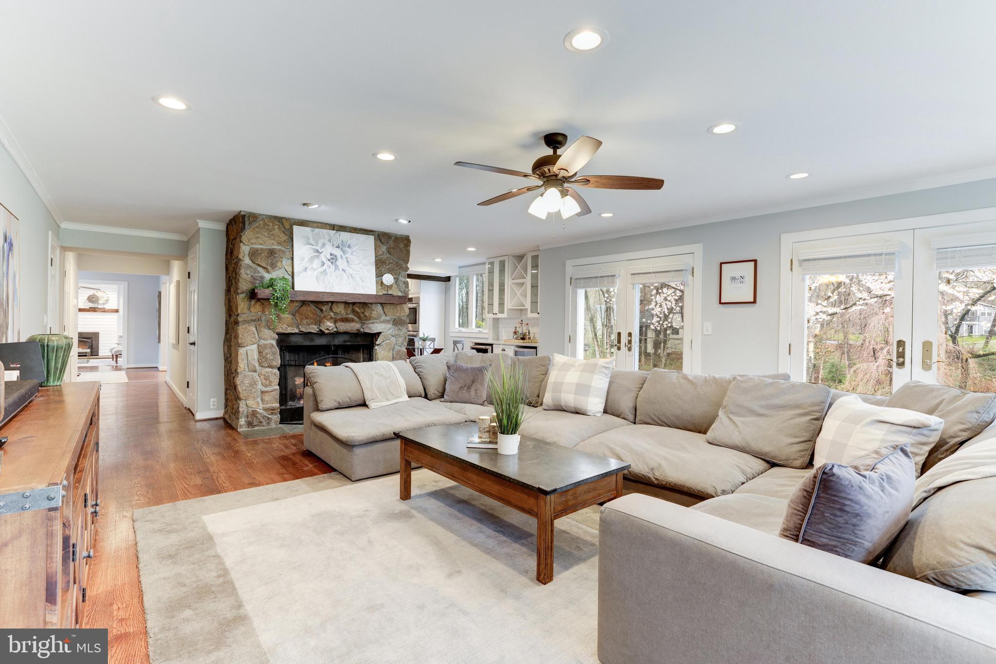 2223 Hunter Mill Road Vienna, VA 22181 - Photo 27 of 67