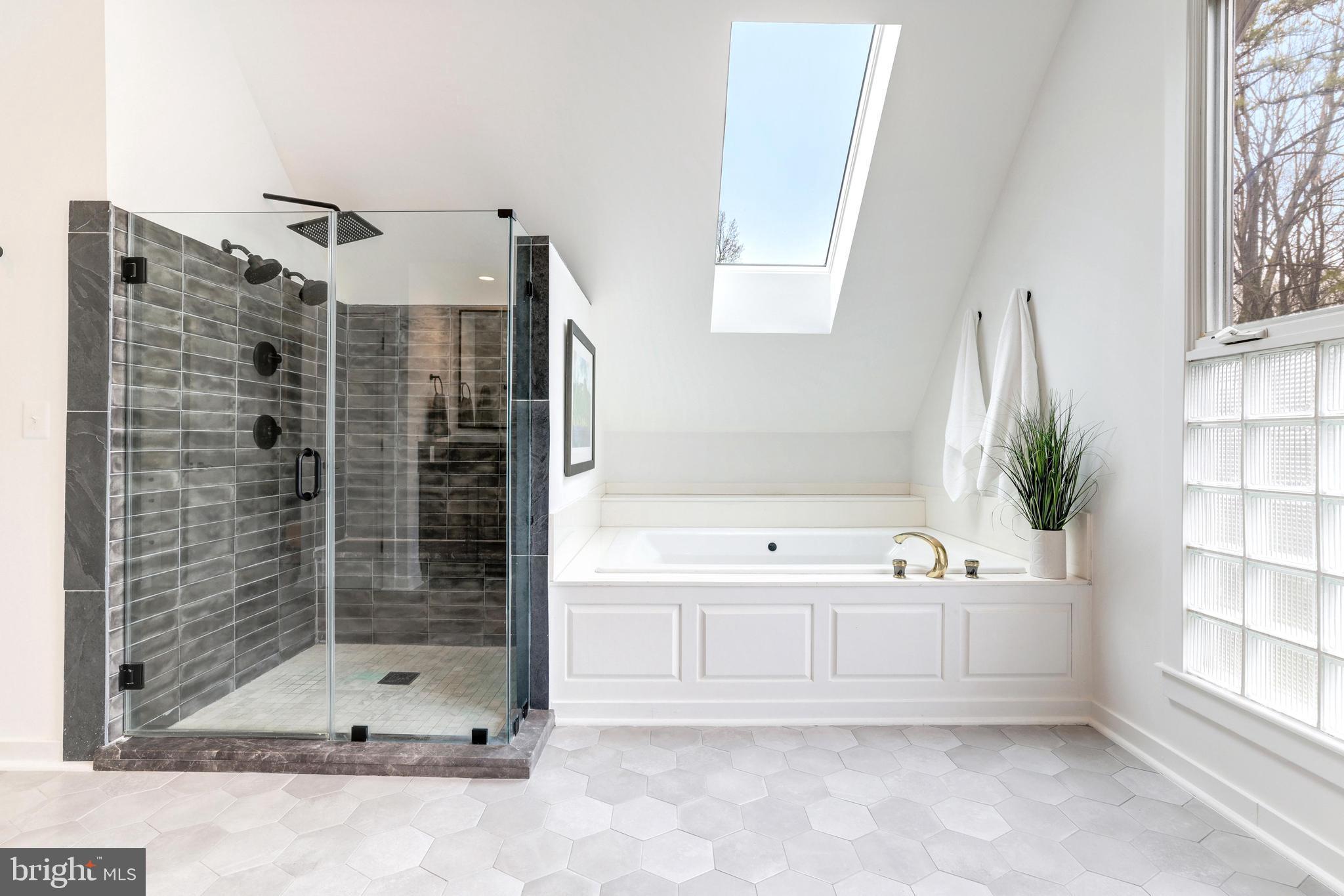 2223 Hunter Mill Road Vienna, VA 22181 - Photo 42 of 67