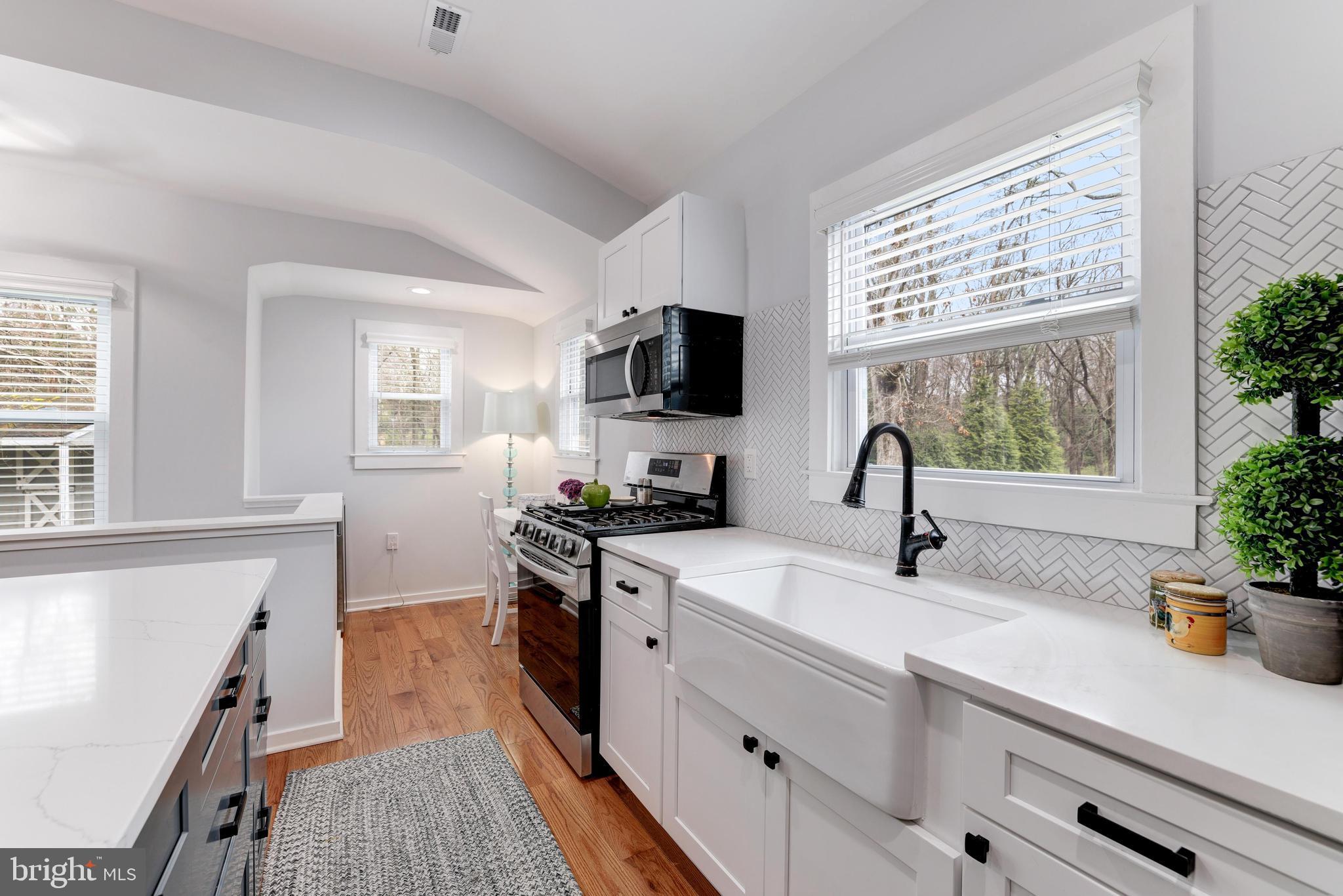 2223 Hunter Mill Road Vienna, VA 22181 - Photo 54 of 67