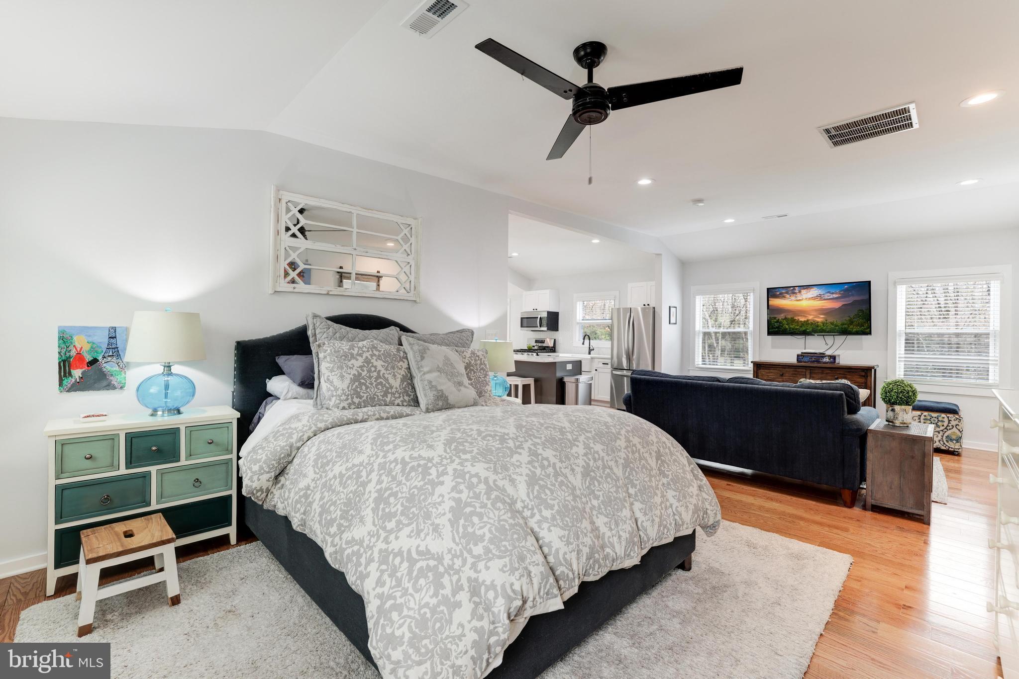 2223 Hunter Mill Road Vienna, VA 22181 - Photo 57 of 67