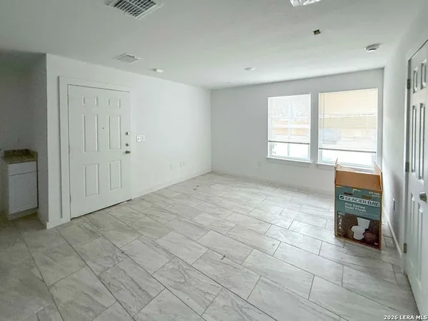 a view of a picture of the floor