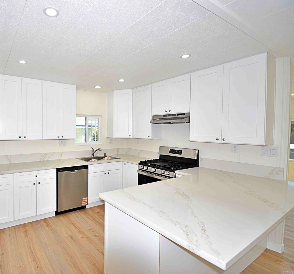 8301 Mission Gorge, Unit 263 Santee, CA 92071 - Photo 10 of 25