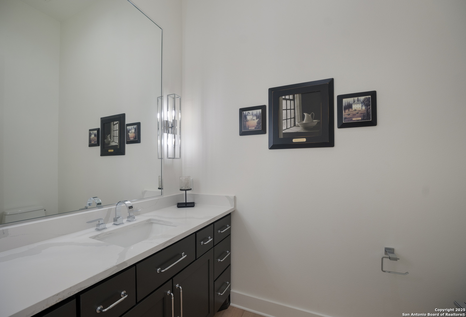 1341 Palmetto Spring Branch Spring Branch, TX 78070 - Photo 23 of 64 a bathroom with a sink and a mirror