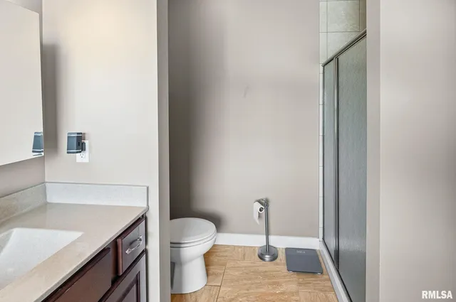 $639,900 | 71 Ehlers Road, Campbell Hill, IL 62916