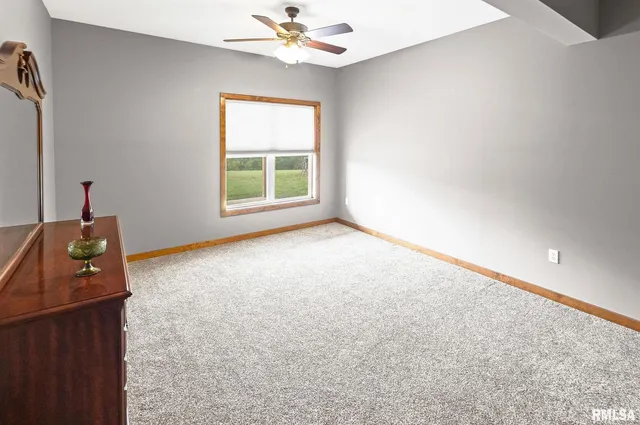 $639,900 | 71 Ehlers Road, Campbell Hill, IL 62916