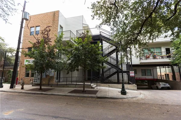 $499,900 | 2708 San Pedro Street, Unit 302, Austin, TX 78705
