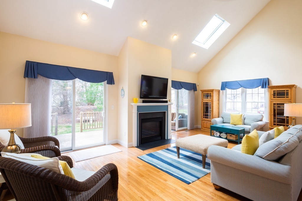 49 Stratford Ridge, Unit 49 Mashpee, MA 02649 - Photo 5 of 25 Gallery Image 5