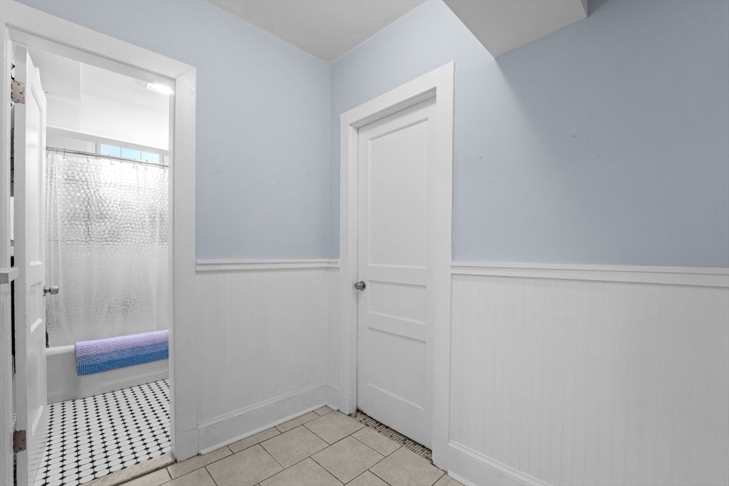 1 Lanark Road, Unit 7 Brookline, MA 02445 - Photo 14 of 22