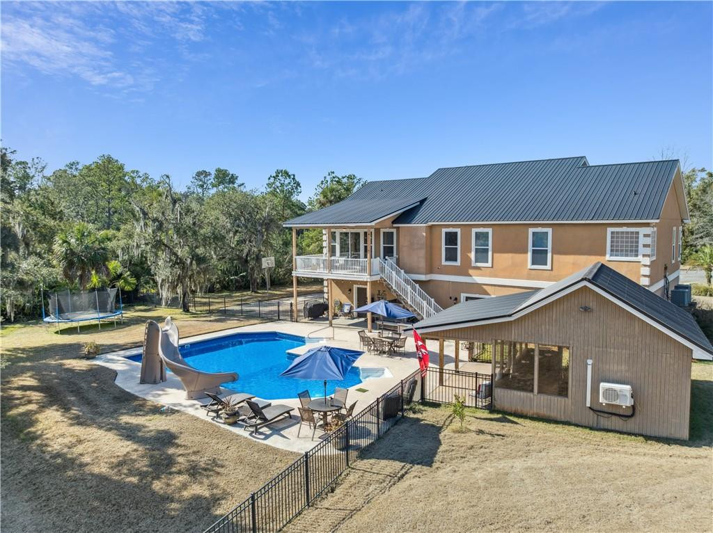 210 Sandpiper Road Brunswick, GA 31523 - Photo 3 of 54 Photo 3