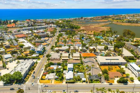 $2,295,000 | 2677 Jefferson Street, Carlsbad, CA 92008