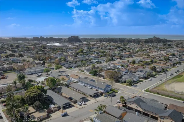 $2,475 | 1234 Seabright Avenue, Grover Beach, CA 93433