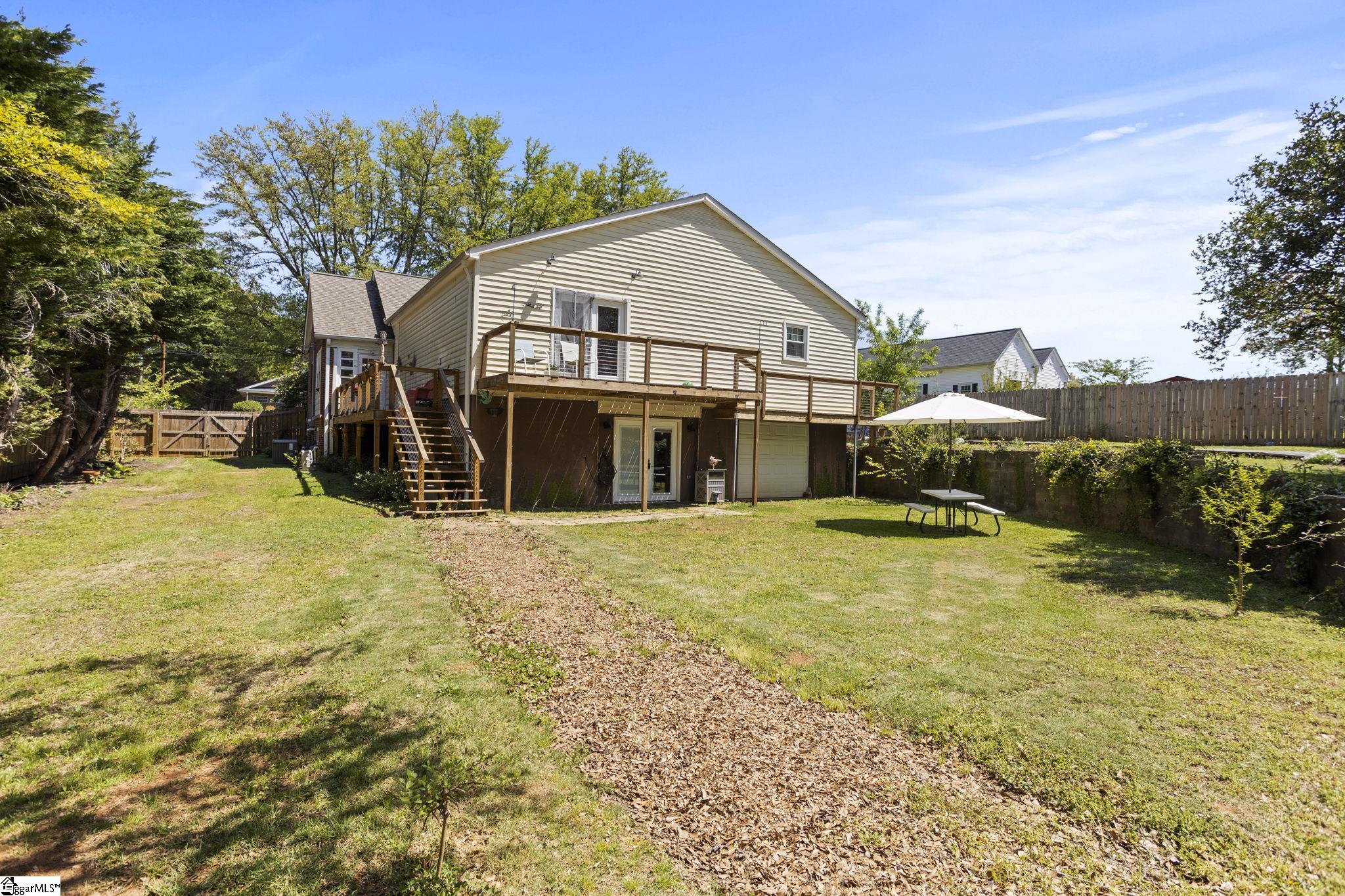 229 Florence Street Pickens, SC 29671 - Photo 6 of 34