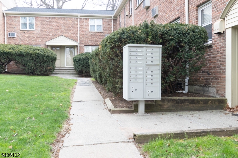 300 Wilson Road, Unit 22C Springfield, NJ 07081 - Photo 11 of 12