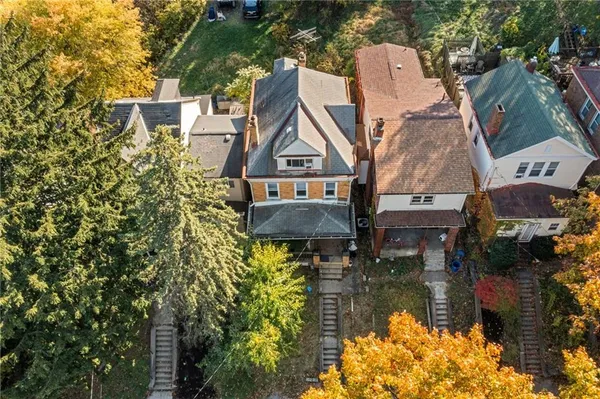 an aerial view of multiple house