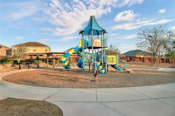 $1,925 | 1405 Diamond Court, Princeton, TX 75407