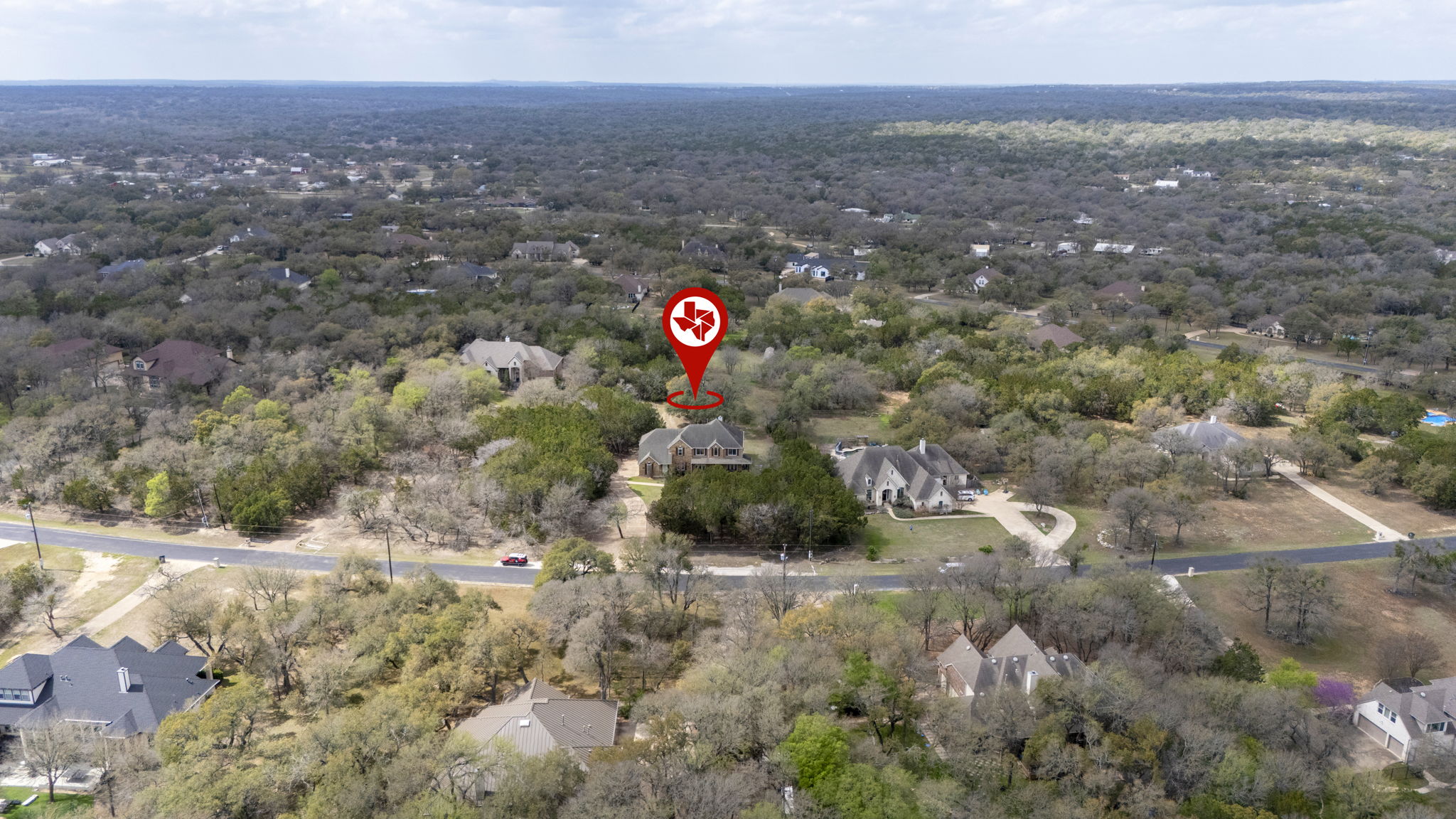 239 Whitney Run Buda, TX 78610 - Photo 3 of 40