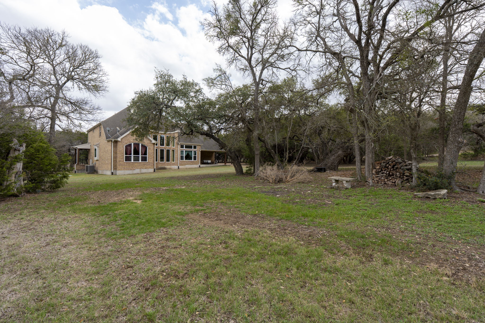 239 Whitney Run Buda, TX 78610 - Photo 35 of 40