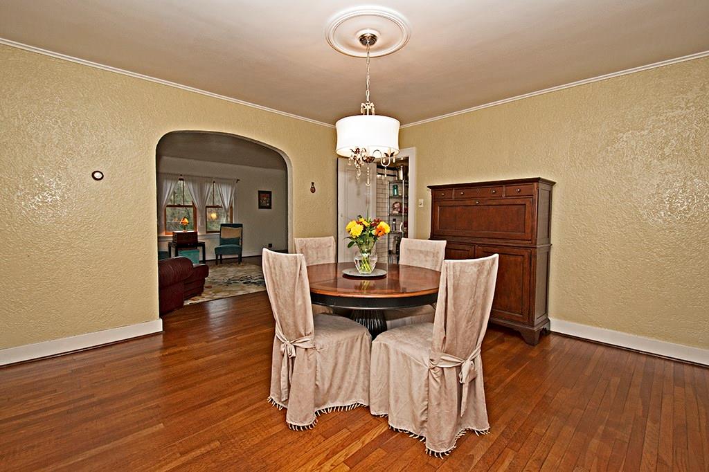 5645 Library Road Bethel Park, PA 15102 - Photo 11 of 22 Gallery Image 11