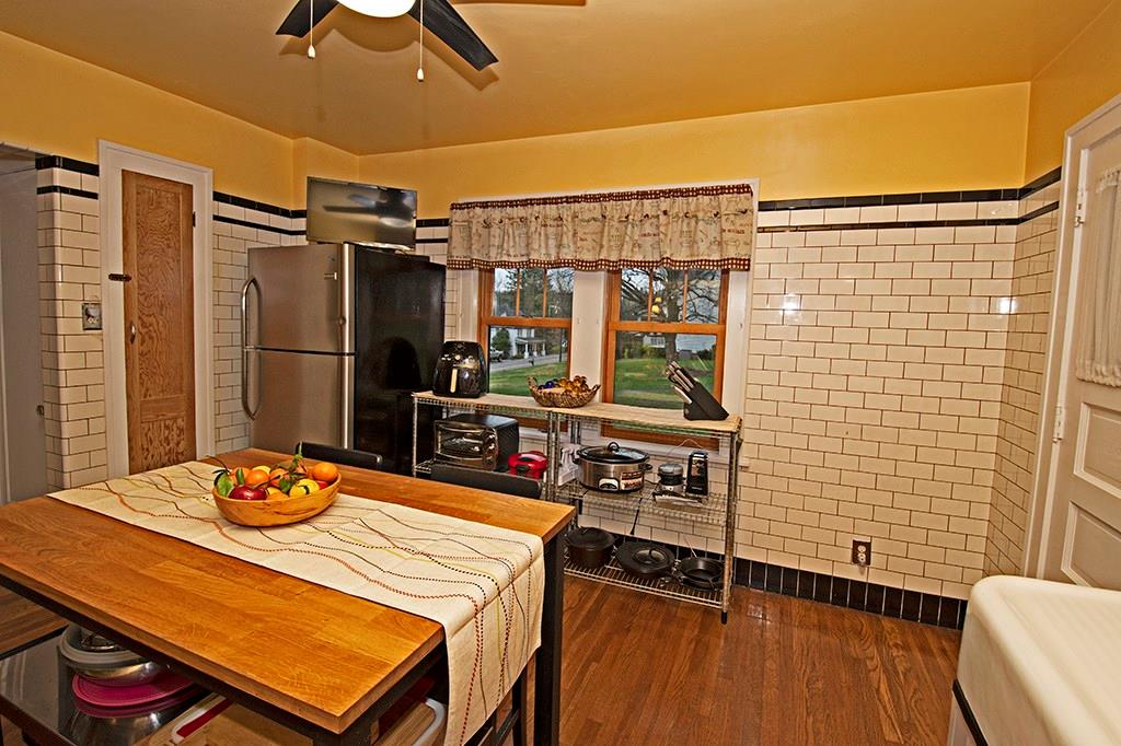 5645 Library Road Bethel Park, PA 15102 - Photo 14 of 22 Gallery Image 14