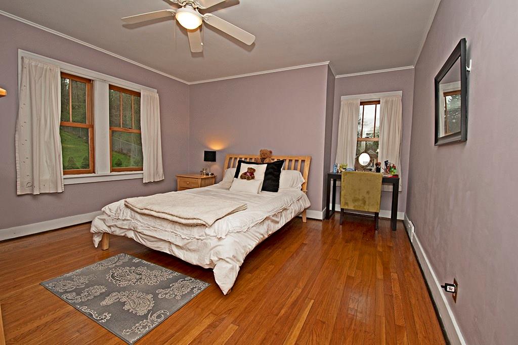 5645 Library Road Bethel Park, PA 15102 - Photo 19 of 22 Gallery Image 19