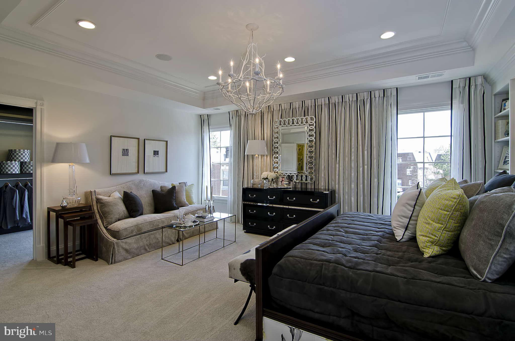 1407 Ridgeview Way Washington, DC 20007 - Photo 15 of 30 a living room with furniture and a chandelier