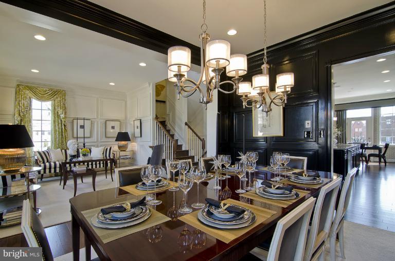 1407 Ridgeview Way Washington, DC 20007 - Photo 3 of 30 a view of a dining area with furniture