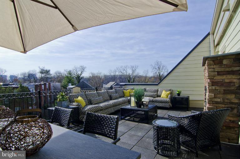 1407 Ridgeview Way Washington, DC 20007 - Photo 25 of 30