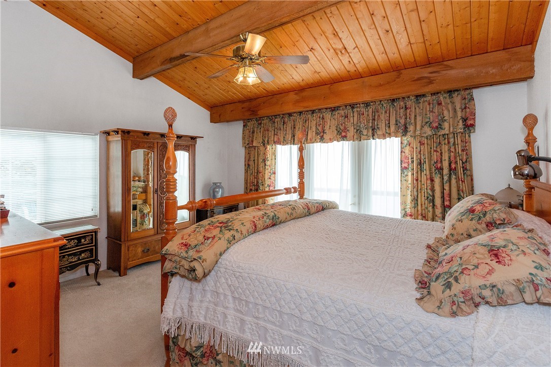 23321 Aldo Road Northwest Poulsbo, WA 98370 - Photo 14 of 40 Gallery Image 14