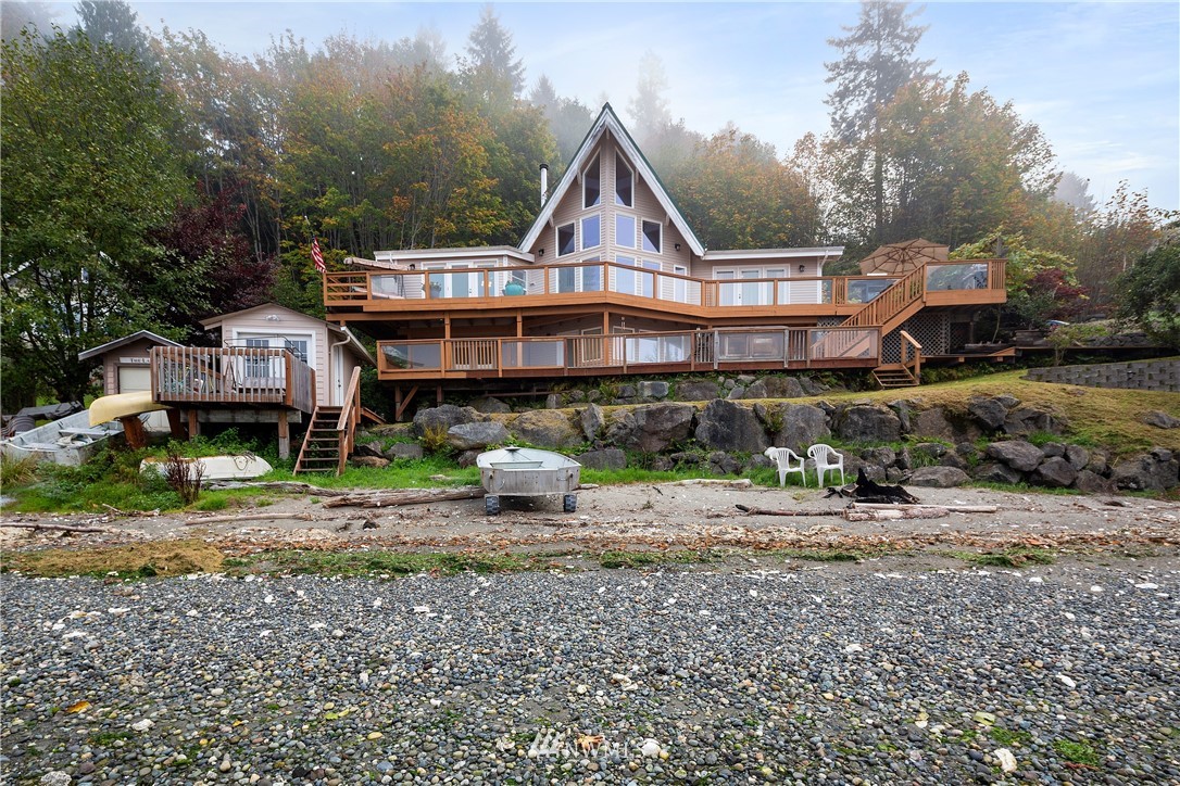 23321 Aldo Road Northwest Poulsbo, WA 98370 - Photo 3 of 40 Gallery Image 3
