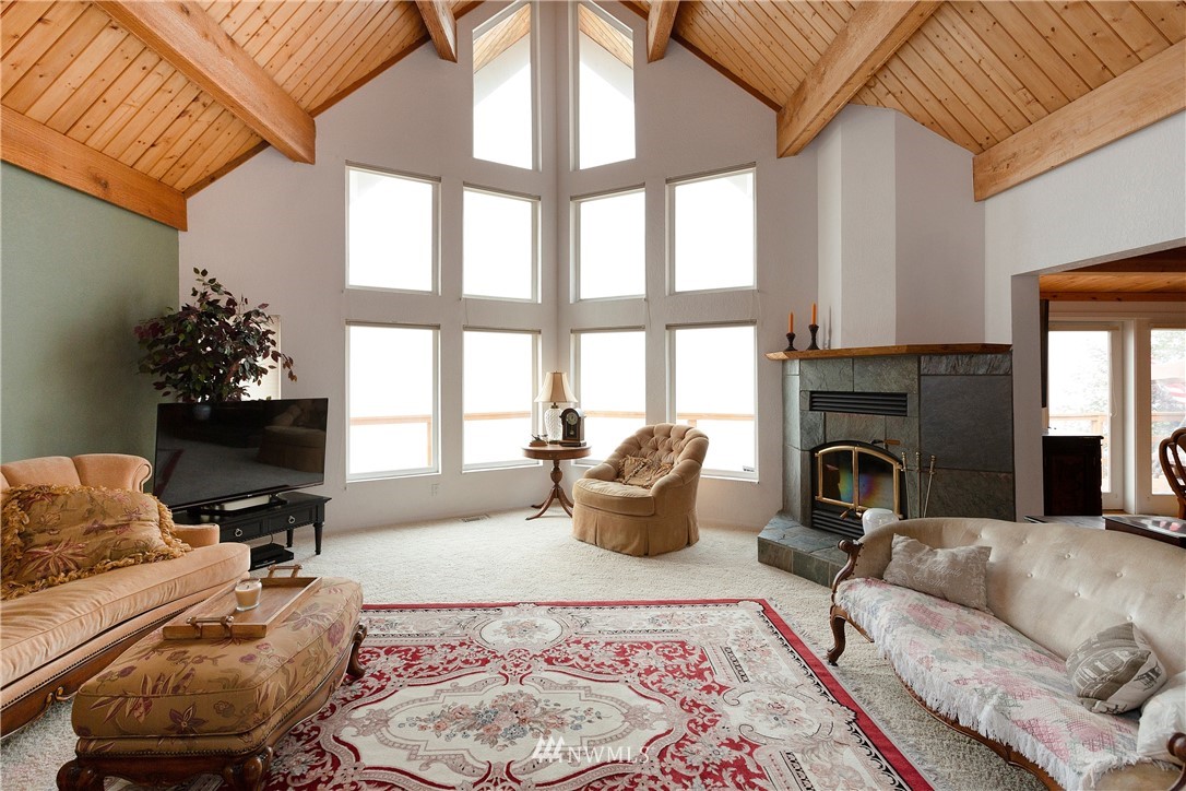 23321 Aldo Road Northwest Poulsbo, WA 98370 - Photo 4 of 40 Gallery Image 4