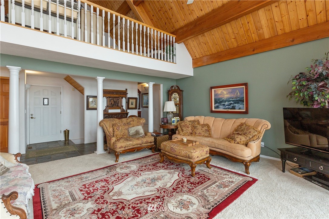 23321 Aldo Road Northwest Poulsbo, WA 98370 - Photo 6 of 40 Gallery Image 6