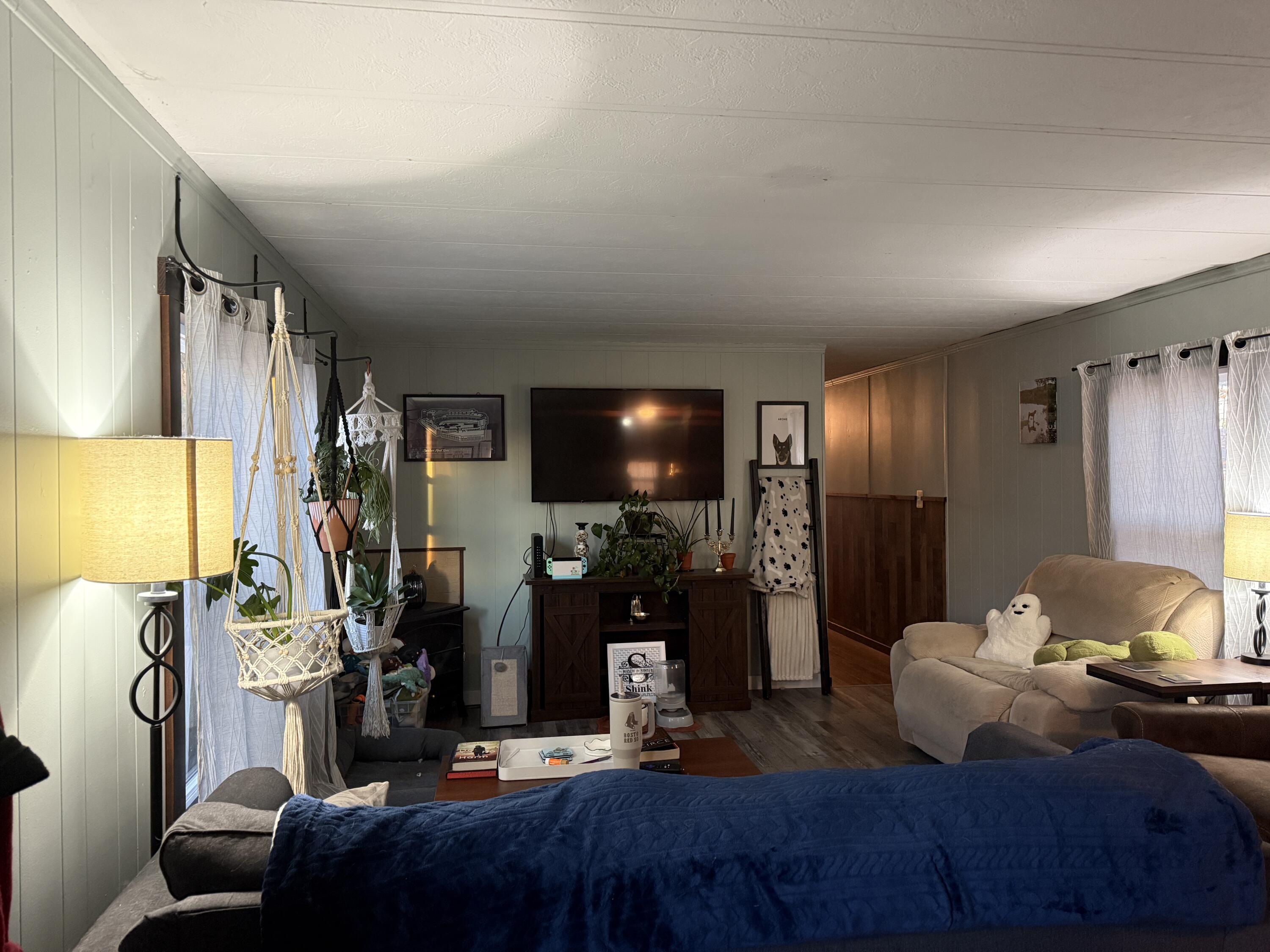 18 B Street Bangor, ME 04401 - Photo 15 of 29 IMG_7854