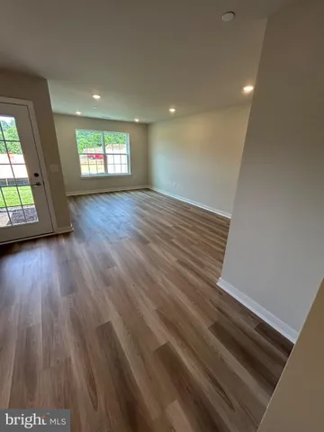 $3,100 | 28 Barnes Way, Sicklerville, NJ 08081