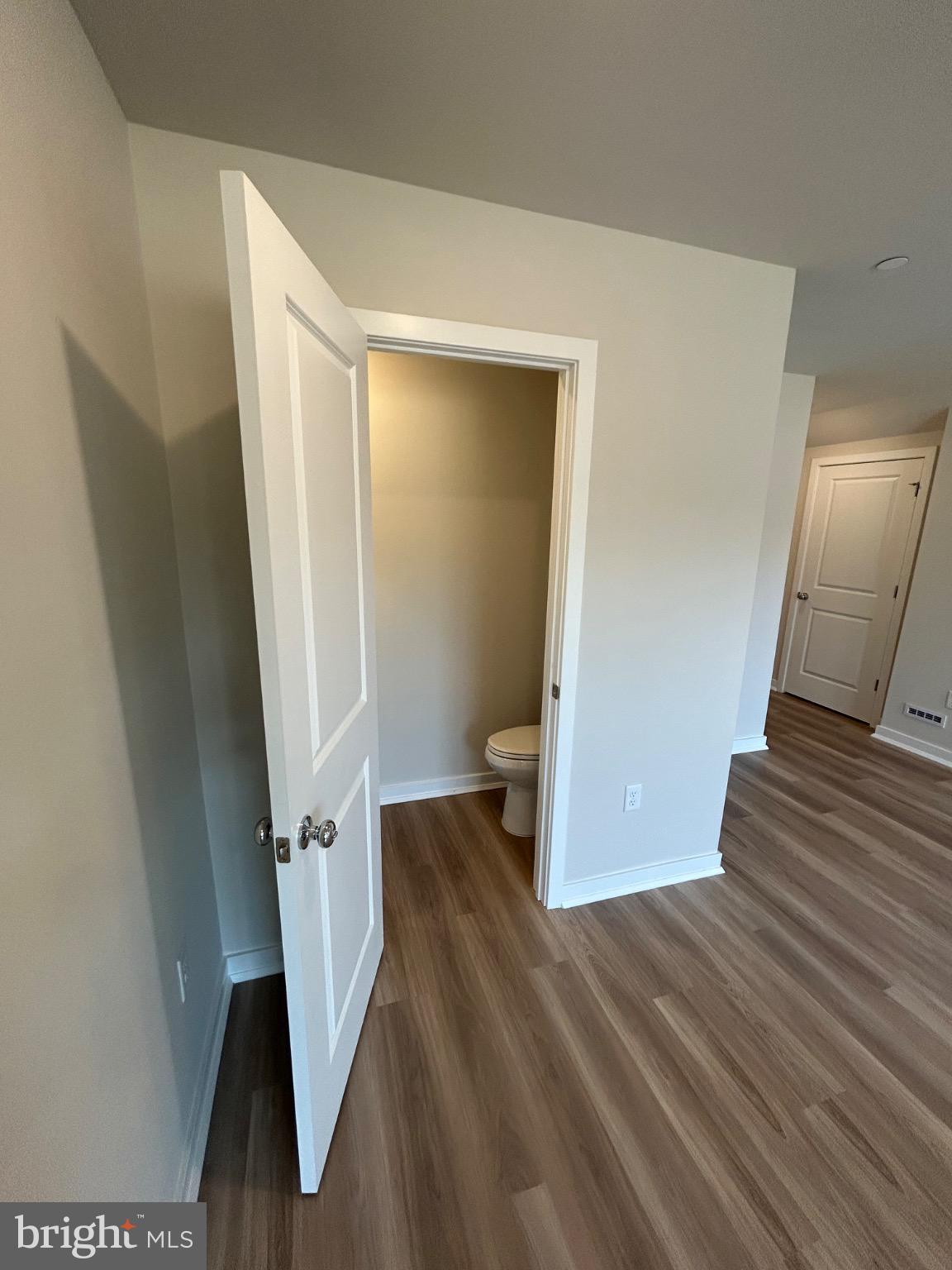 28 Barnes Way Sicklerville, NJ 08081 - Photo 6 of 40 a view of a hallway with wooden floor