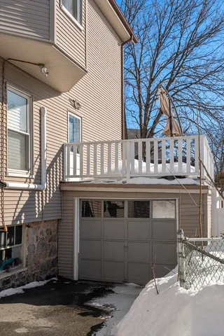 $4,100 | 36 Sewall Street, Unit 2, Marblehead, MA 01945