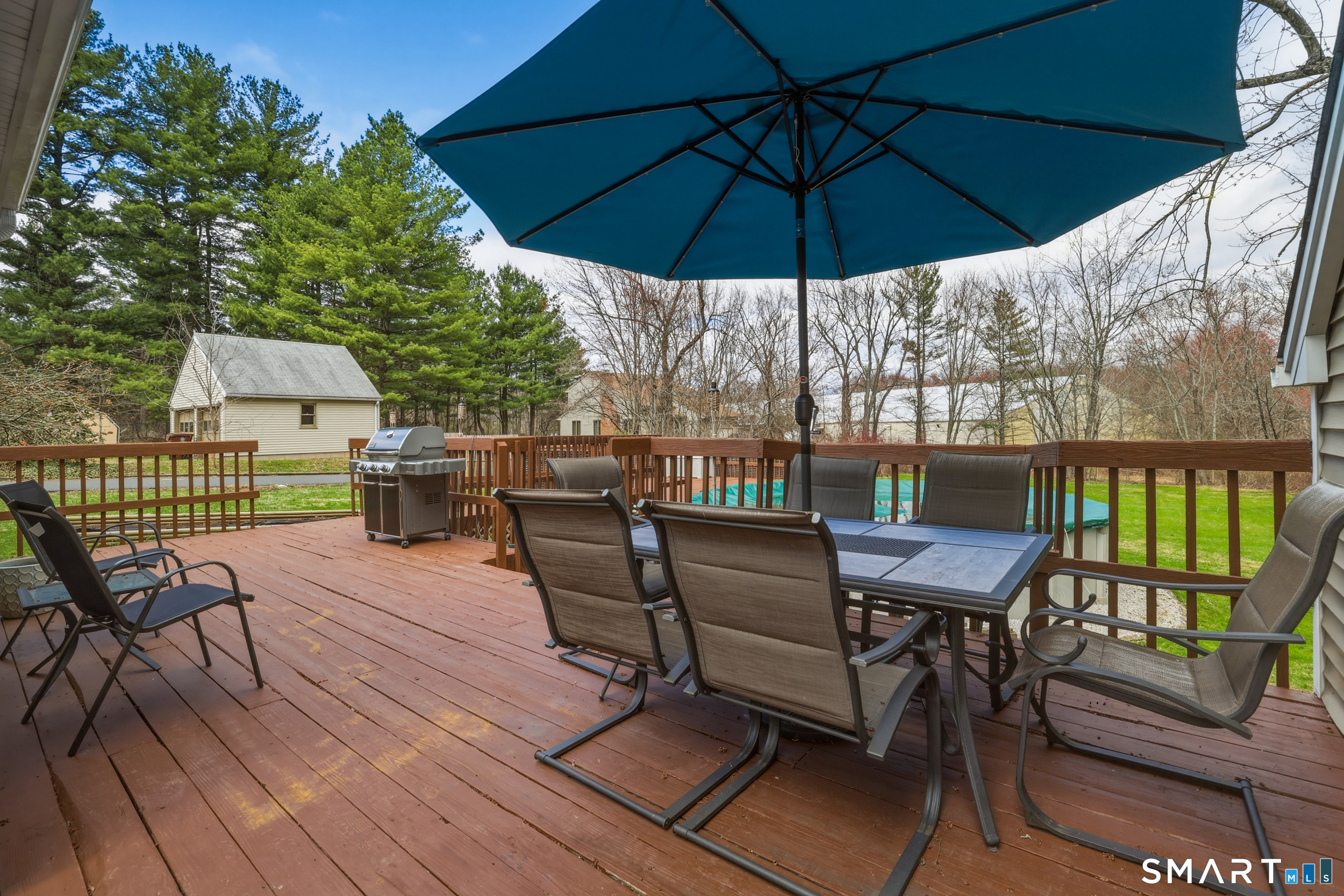 21 Weymouth Road Enfield, CT 06082 - Photo 39 of 42