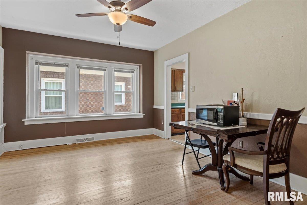 2333 Yale Boulevard Springfield, IL 62703 - Photo 10 of 34