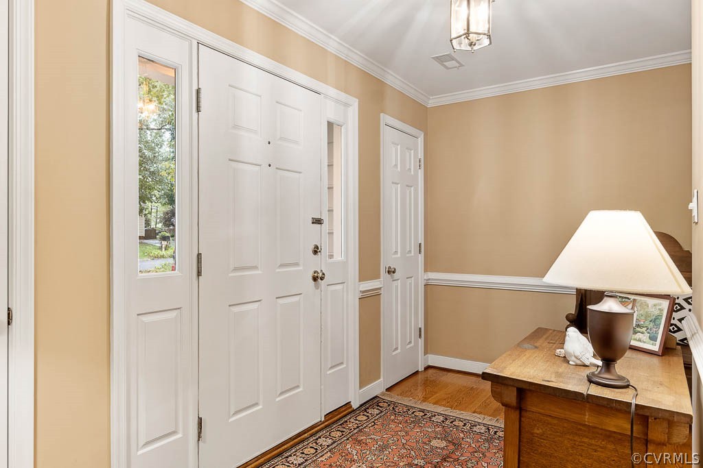 4512 Foxwood Road Chester, VA 23831 - Photo 7 of 47 Gallery Image 7