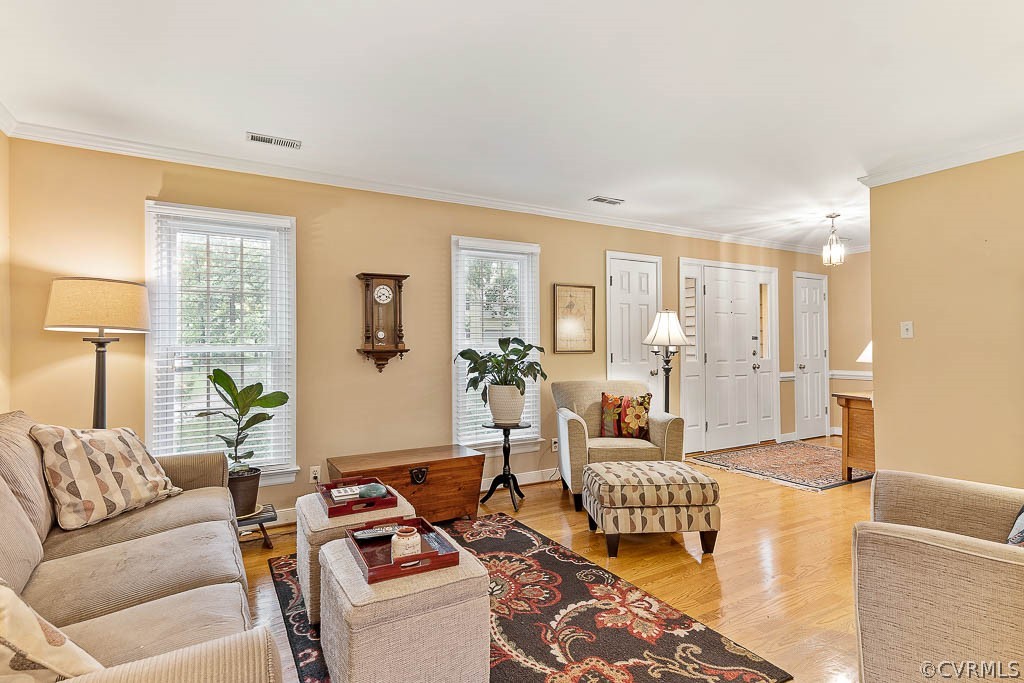 4512 Foxwood Road Chester, VA 23831 - Photo 9 of 47 Gallery Image 9