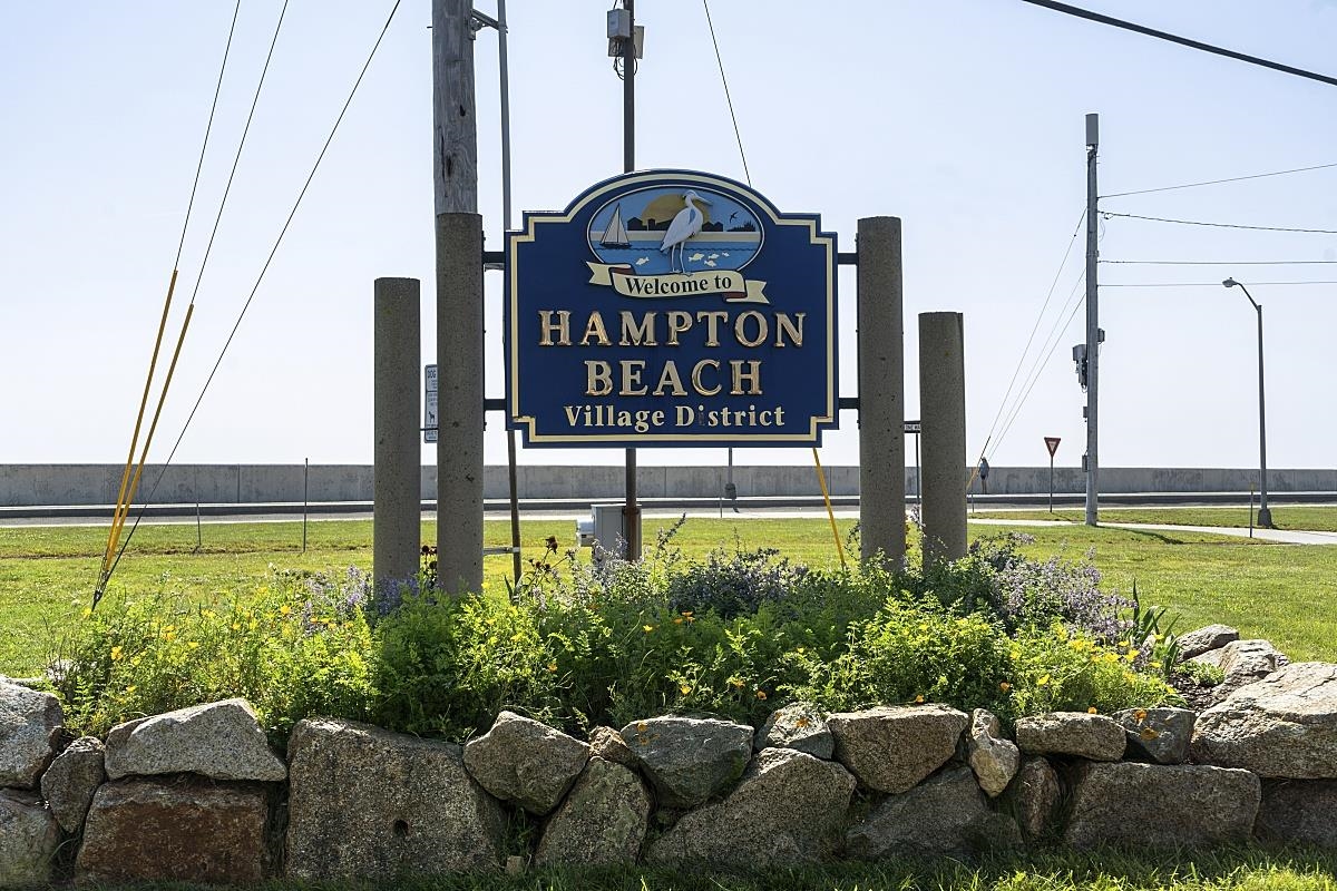 605 Ocean Boulevard, Unit 1 Hampton, NH 03842 - Photo 3 of 39