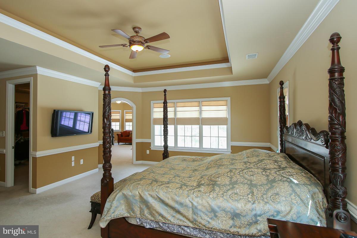 9602 Atwood Road Vienna, VA 22182 - Photo 16 of 30 Bedroom (Master)