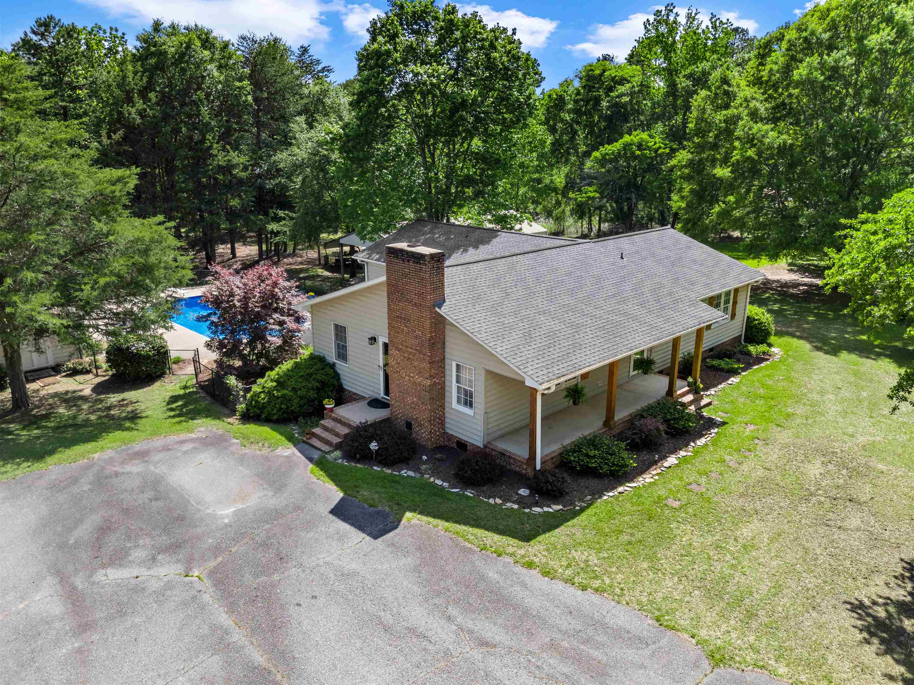 129 State Rd S-42-4362 Roebuck, SC 29376 - Photo 3 of 50