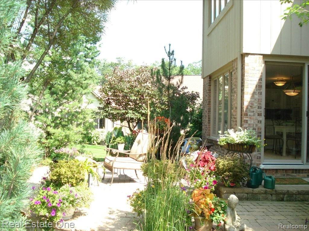 533 Slumber Lane Rochester, MI 48307 - Photo 20 of 25 Slumber Ln 036