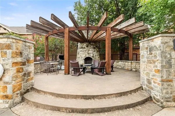 $224,900 | 2410 South 2nd Street, Unit 205, Waco, TX 76706